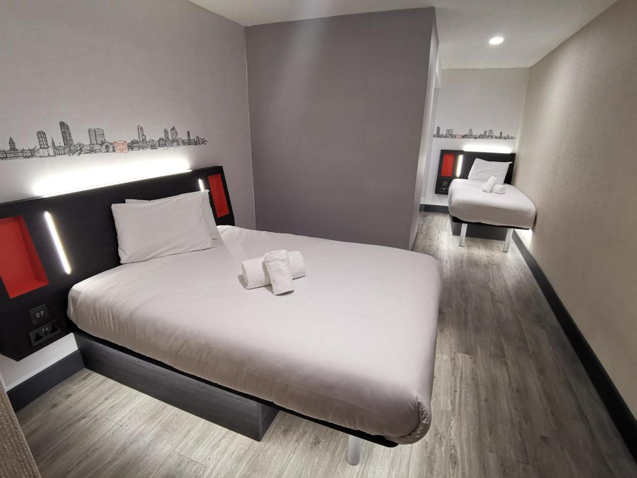 Easyhotel 3* Leeds (West Yorkshire)
